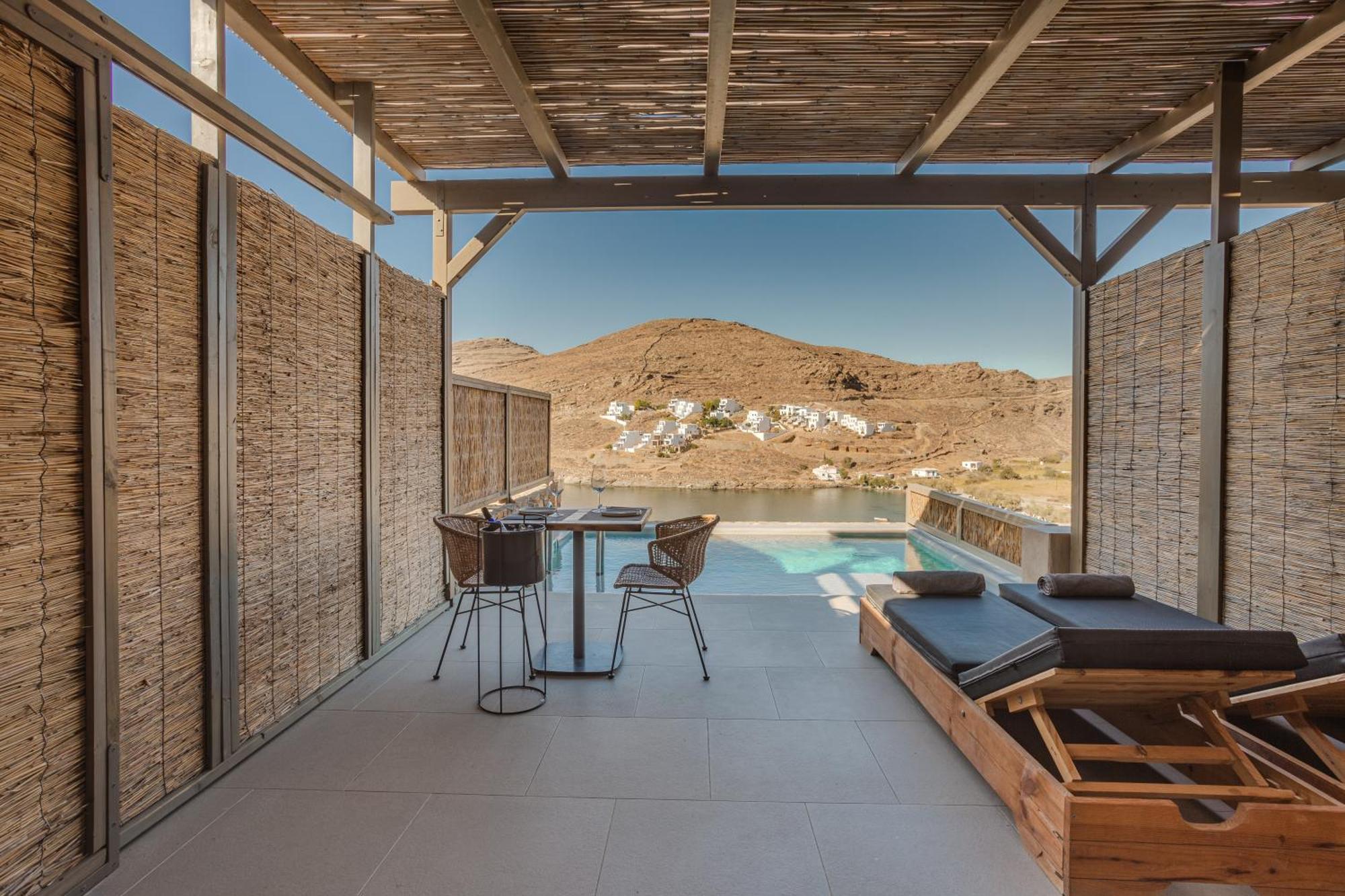 Amal Kythnos Suites Bagian luar foto