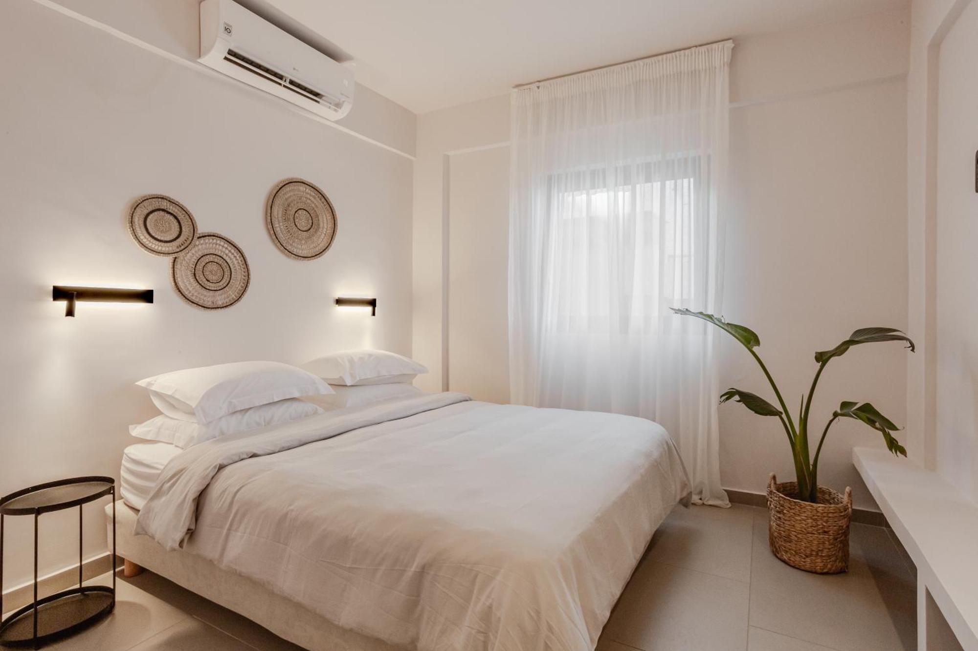 Amal Kythnos Suites Bagian luar foto